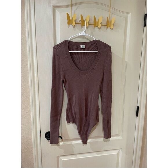 Abercrombie and Fitch thick knit bodysuit size large - Picture 1 of 5